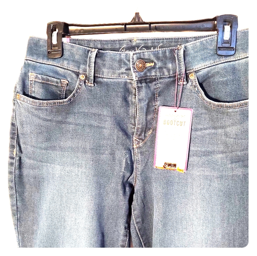 Sz 6 Jeans Gloria Vanderbilt Curvy Bootcut NWT